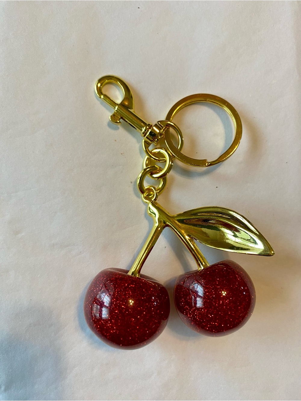 Red Glitter Cherry Bag Charm Keychain NWOT - Picture 4 of 4